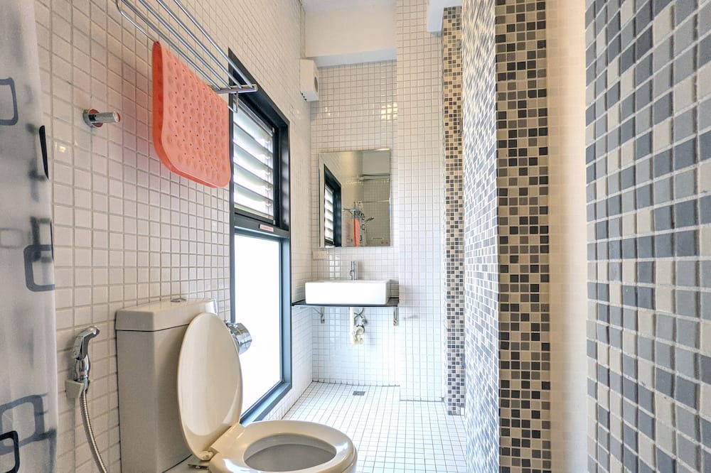 Photo of Bathroom in Lugu