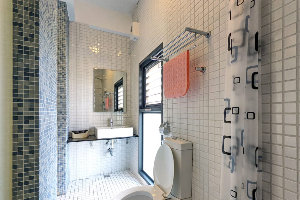 Photo of Bathroom in Lugu