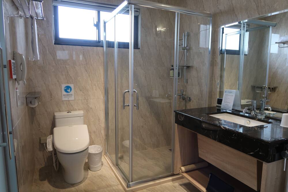 Photo of Bathroom in East District