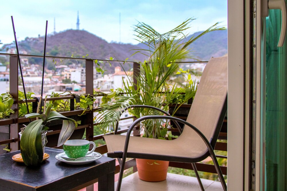 Photo of Patio Balcony in Romantic Zone