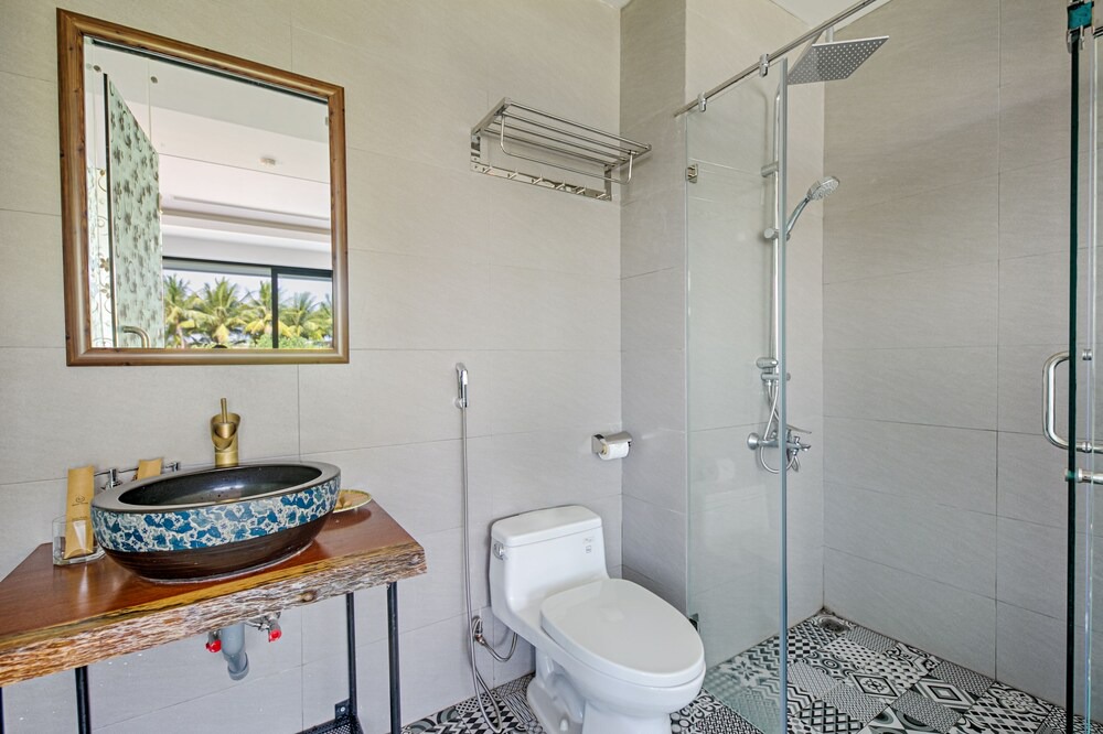 Photo of Bathroom in Ngu Hanh Son