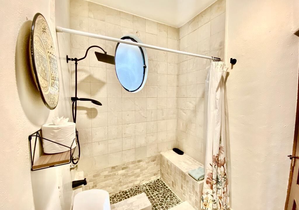 Photo of Bathroom in South Shore Hotel Area