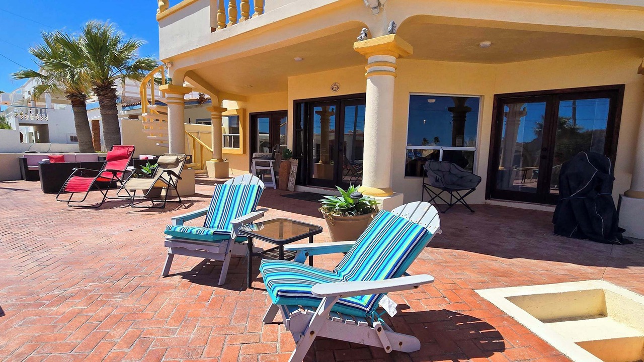 Photo of Patio Balcony in Las Conchas