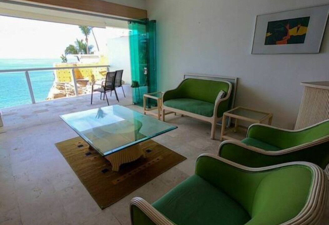 Photo of Livingroom in Las Playas