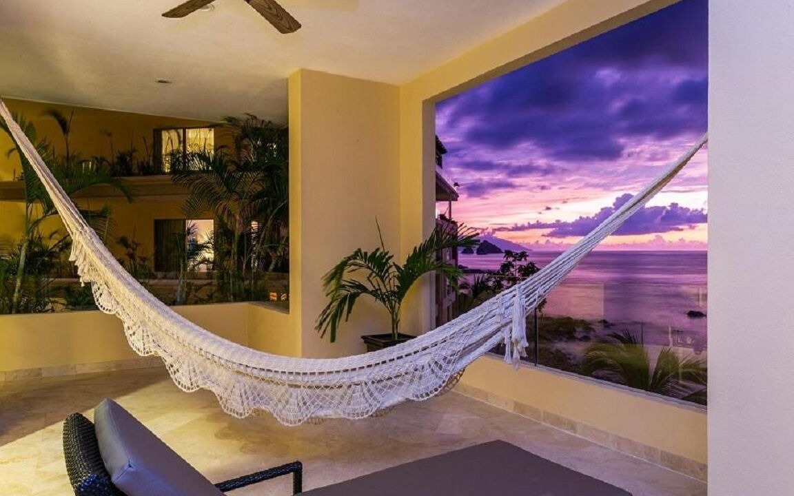 Photo of Patio Balcony in Romantic Zone