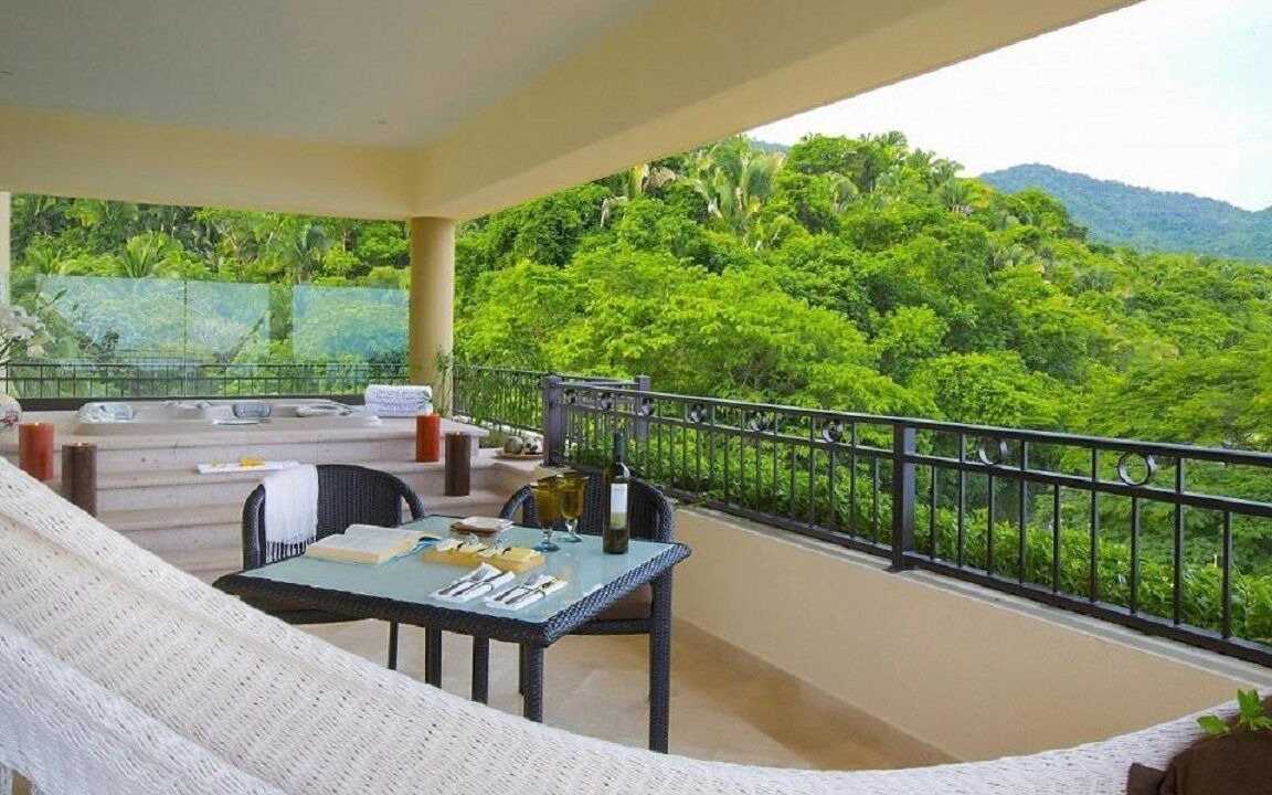 Photo of Patio Balcony in Romantic Zone