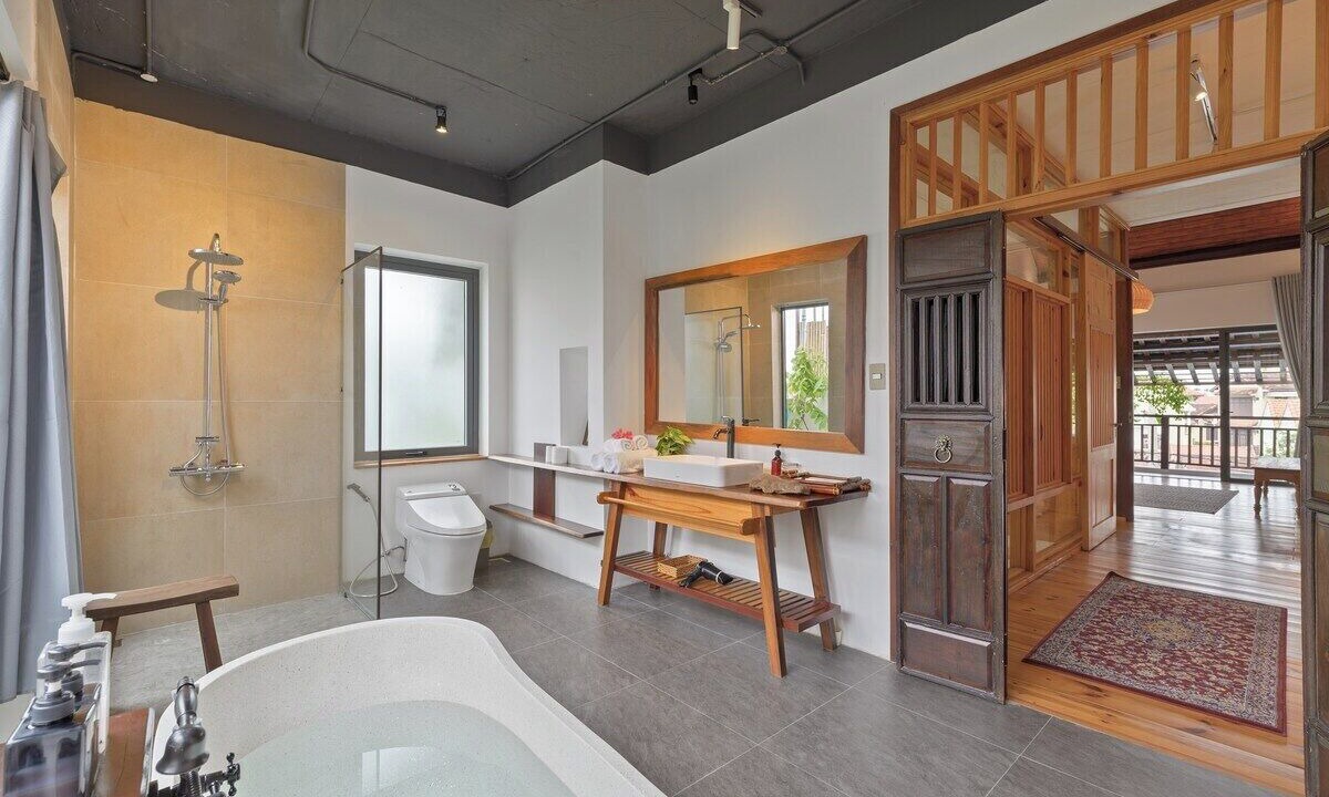 Photo of Bathroom in Cam Chau