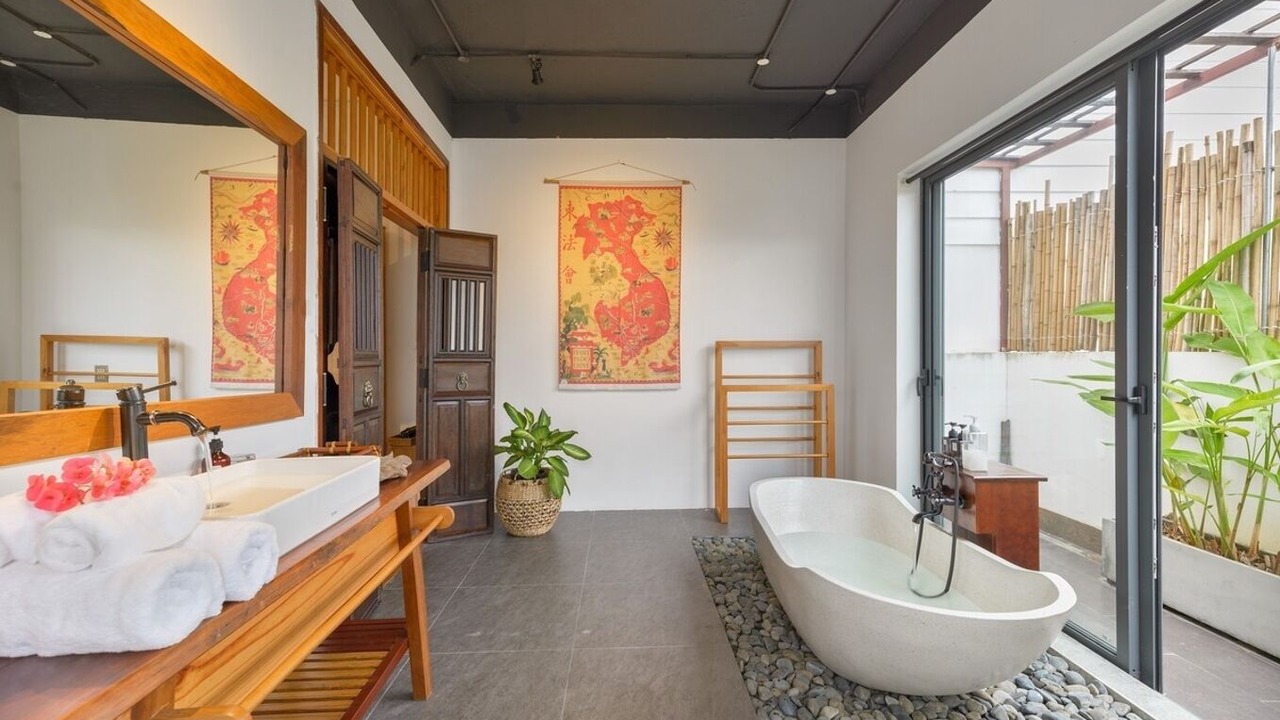 Photo of Bathroom in Cam Chau