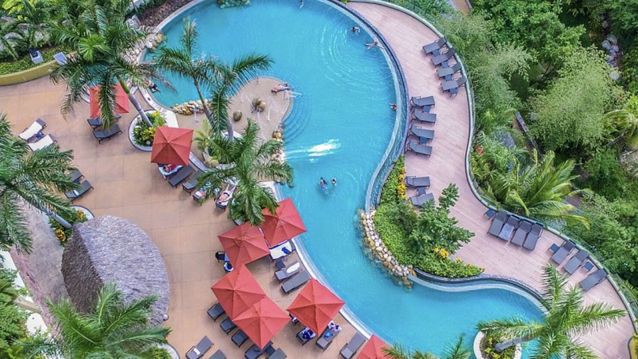 Photo of Outdoor in South Shore Hotel Area