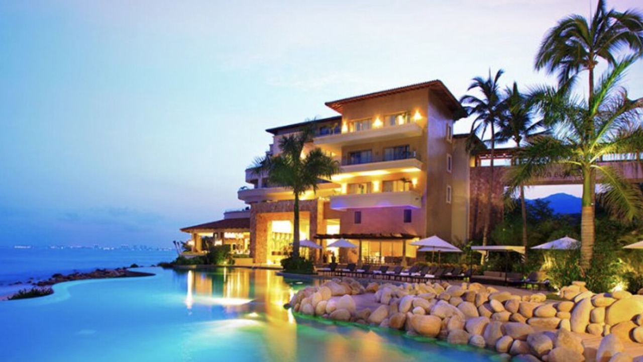 Photo of Outdoor in South Shore Hotel Area