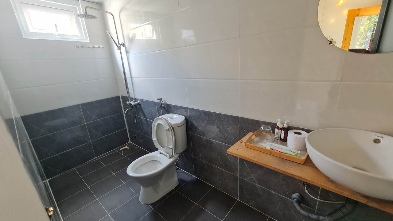 Photo of Bathroom in Phuong