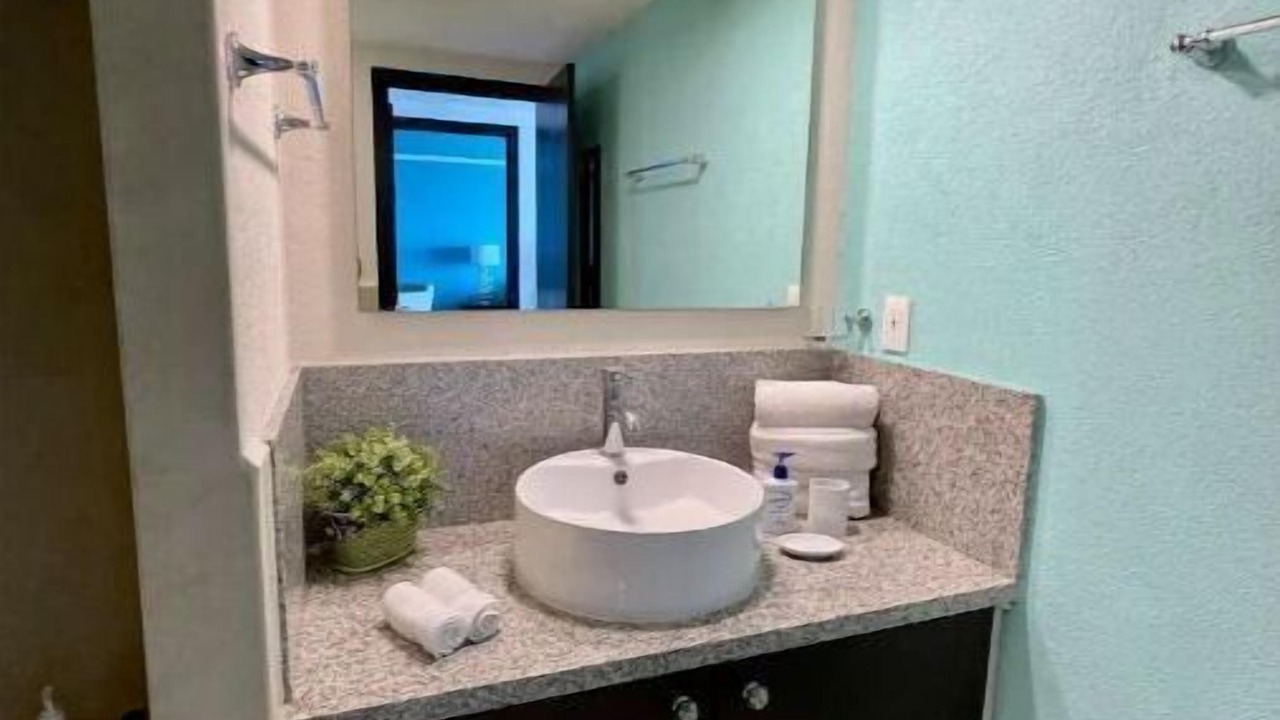 Photo of Bathroom in South Hotel Zone
