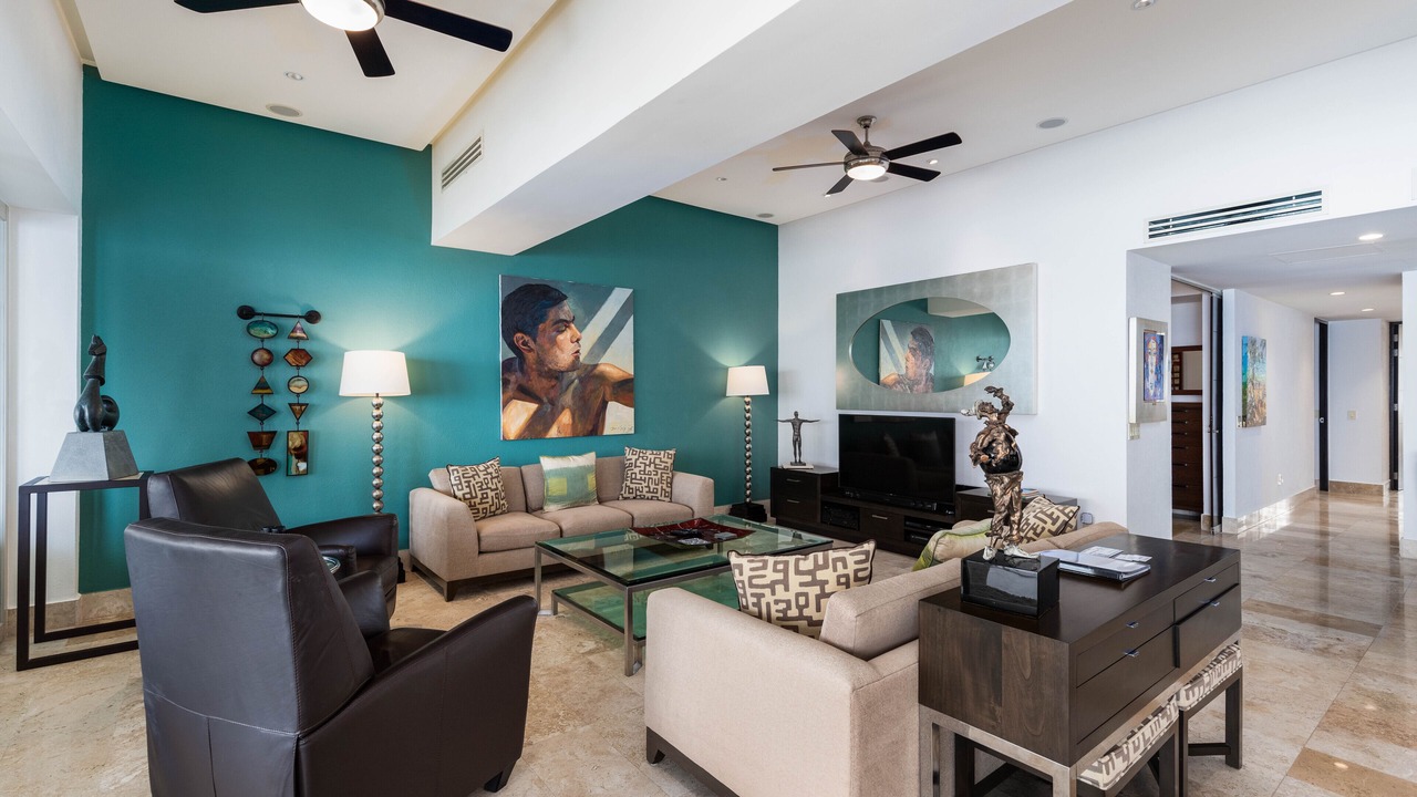 Photo of Livingroom in Romantic Zone