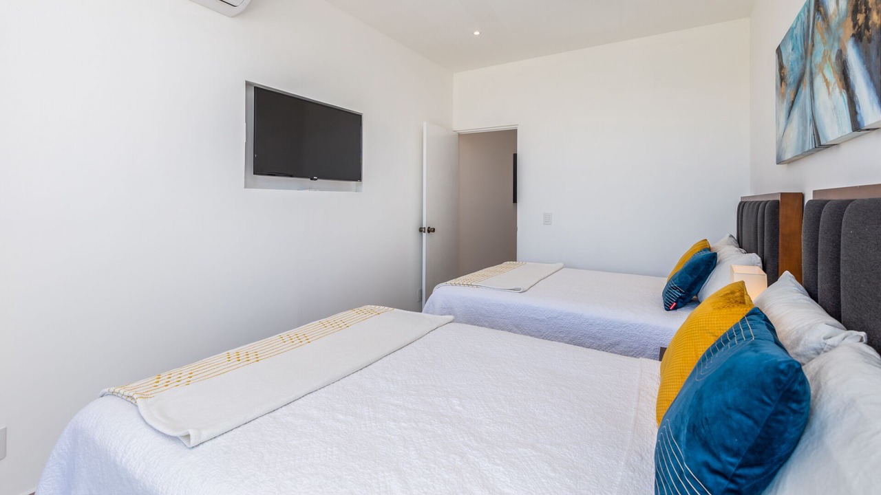 Photo of Bedroom in Flamingos