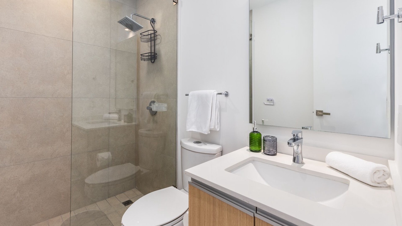 Photo of Bathroom in Flamingos