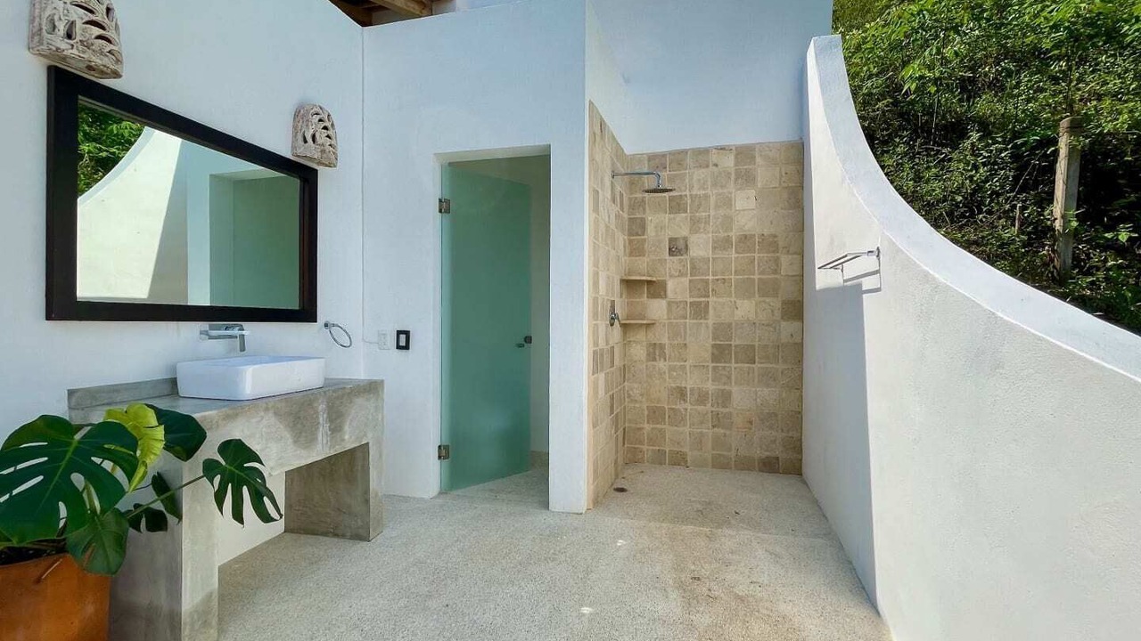 Photo of Bathroom in North End