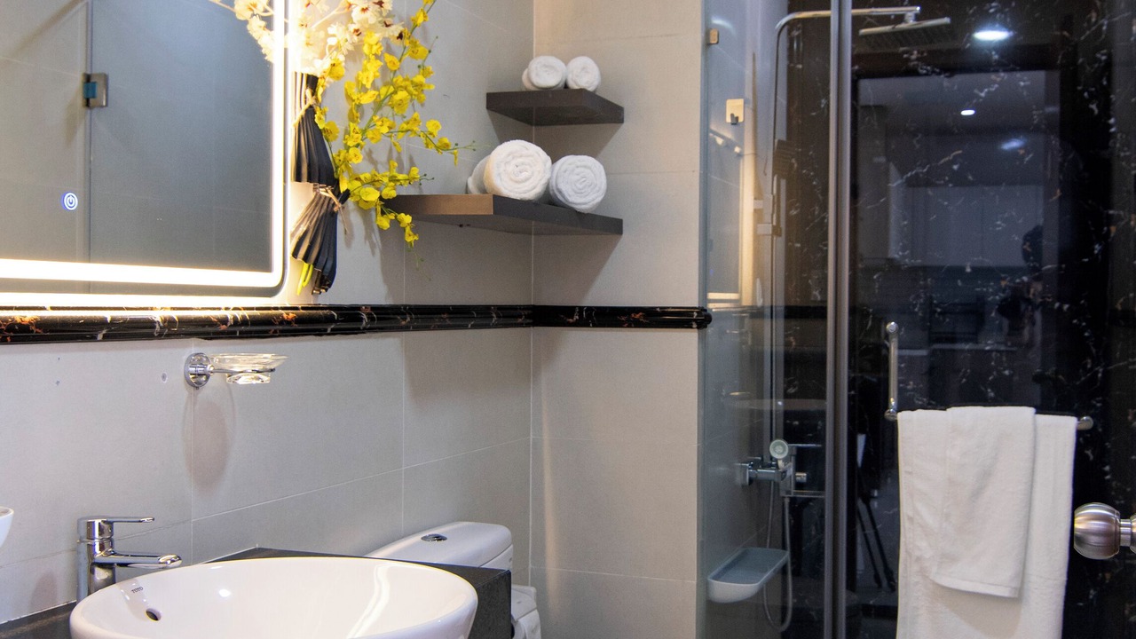 Photo of Bathroom in District 4
