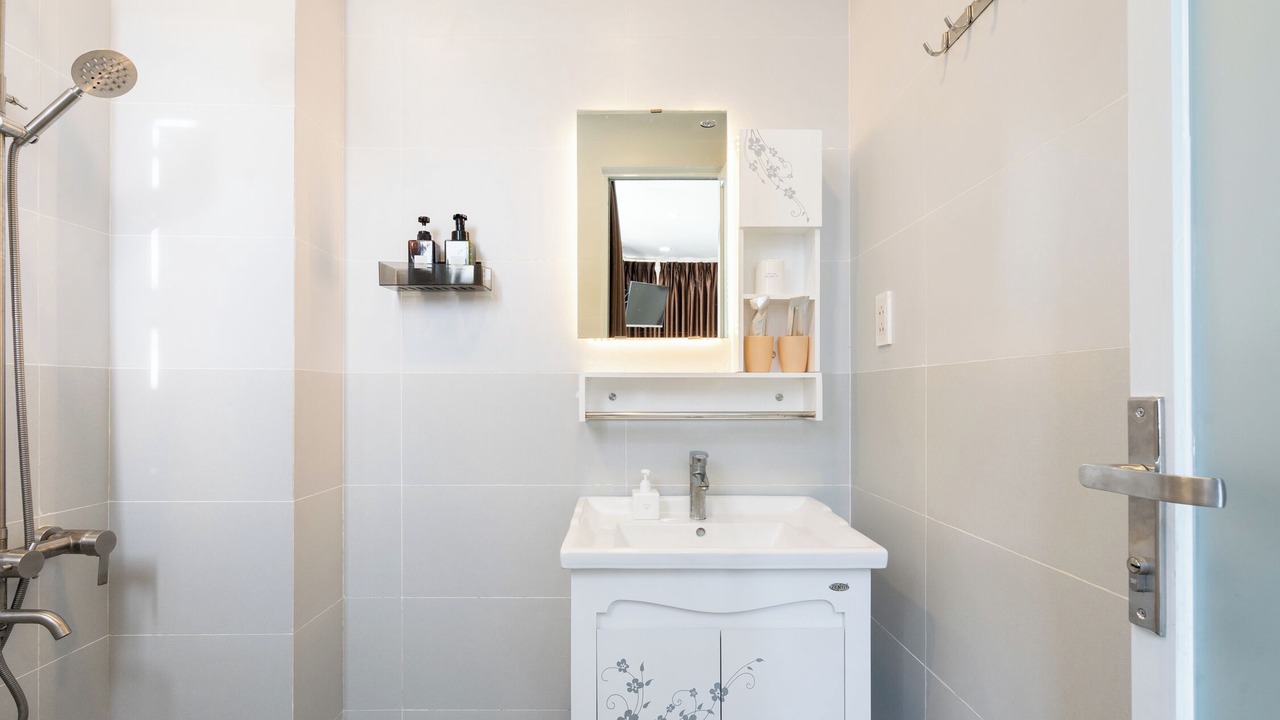 Photo of Bathroom in Downtown Ho Chi Minh City
