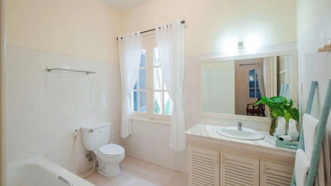 Photo of Bathroom in Hang Xanh