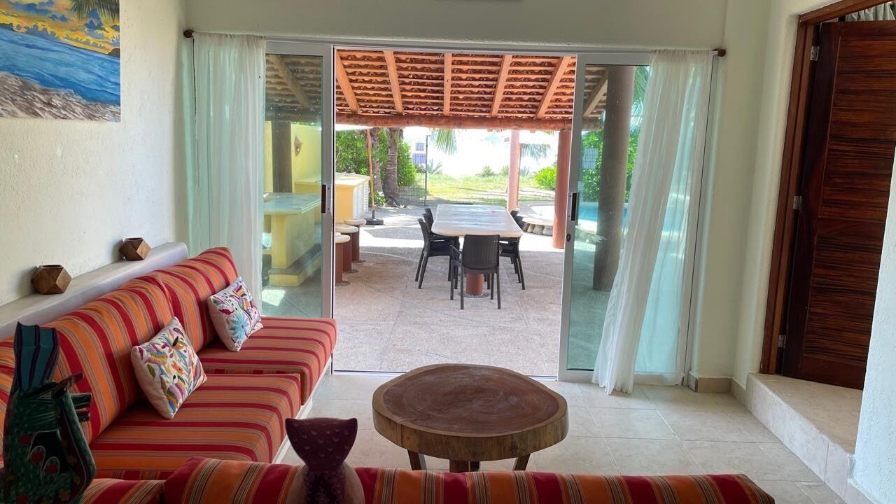 Photo of Livingroom in Zihuatanejo