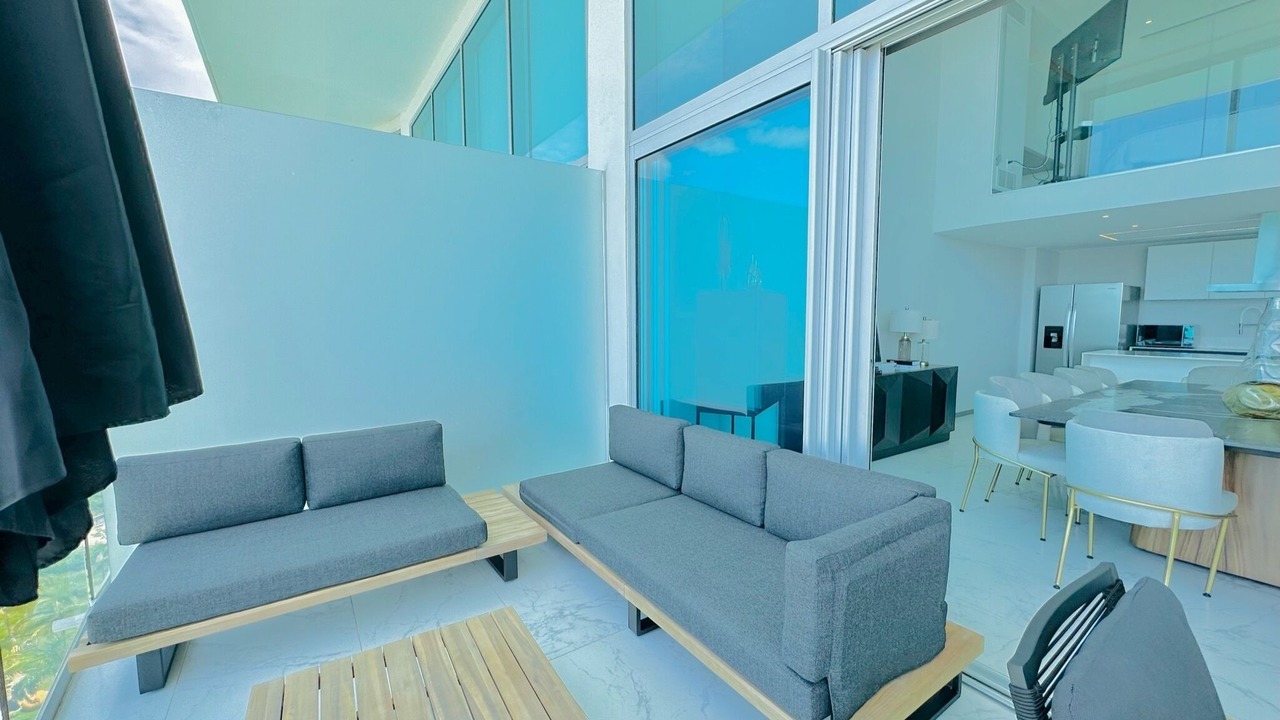 Photo of Livingroom in Flamingos