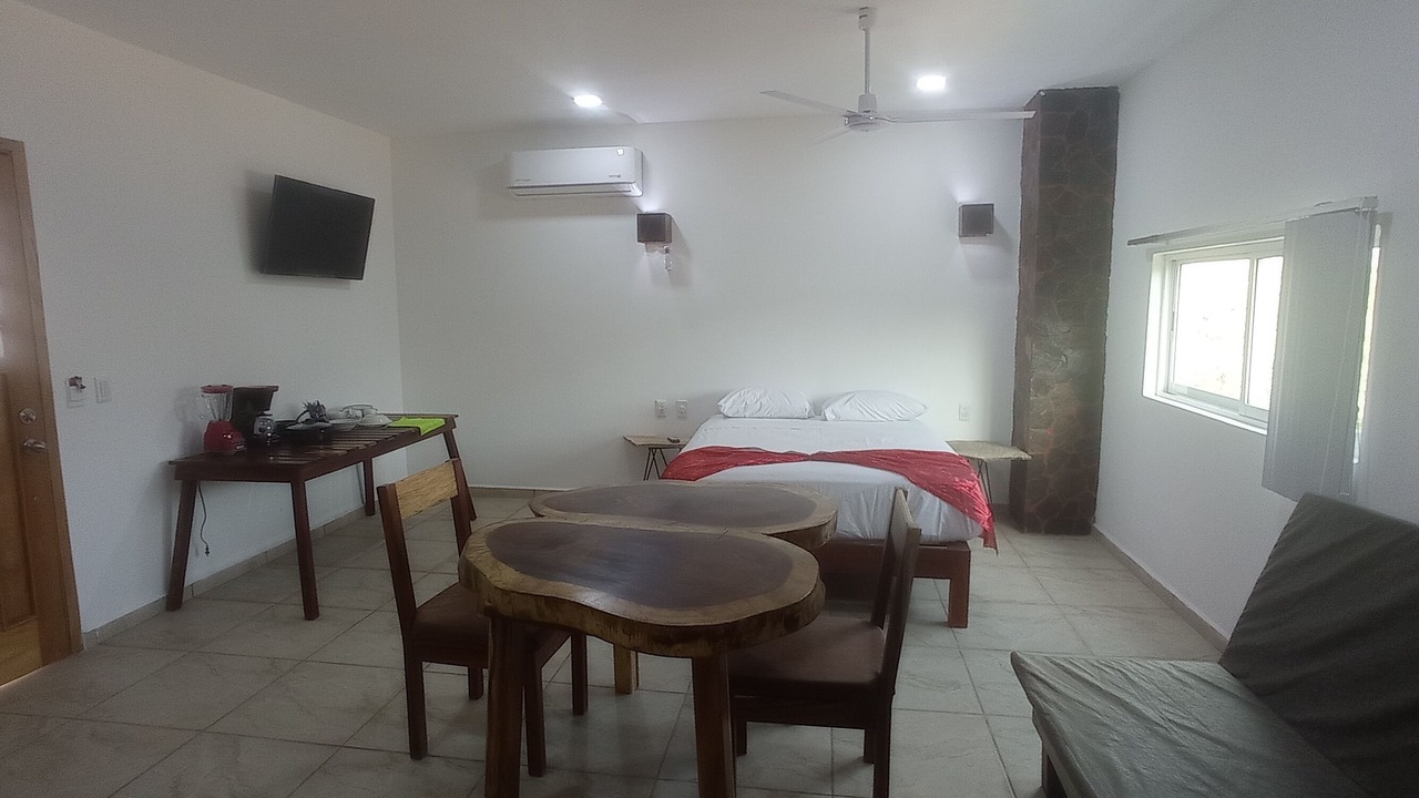 Photo of Bedroom in R