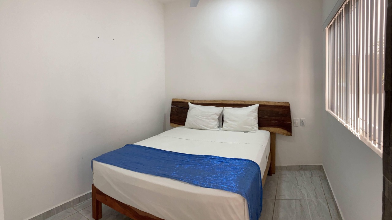 Photo of Bedroom in R
