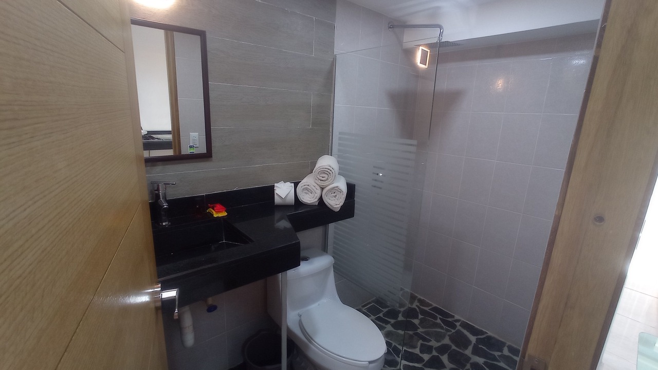 Photo of Bathroom in R