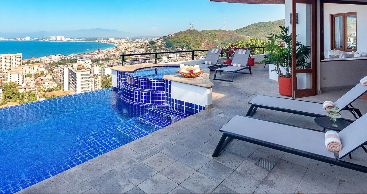 Photo of Outdoor in Romantic Zone