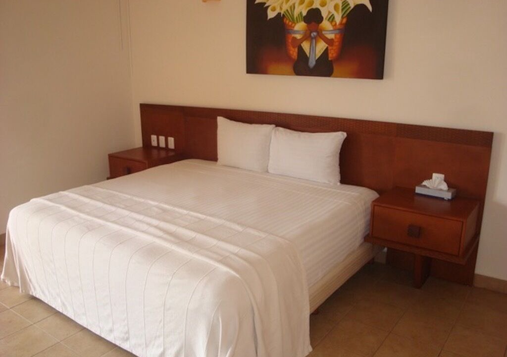 Photo of Bedroom in L