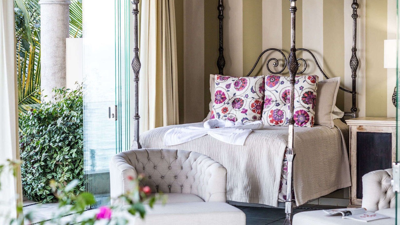 Photo of Bedroom in South Shore Hotel Area