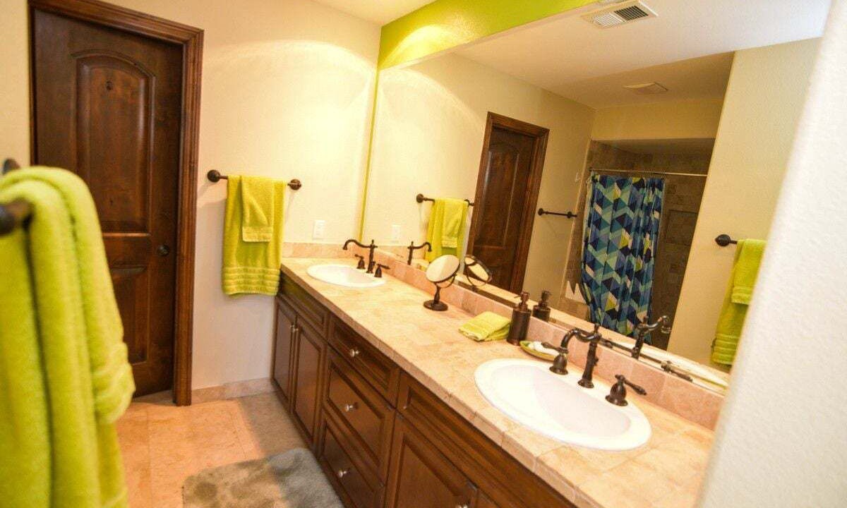 Photo of Bathroom in El Dorado Ranch
