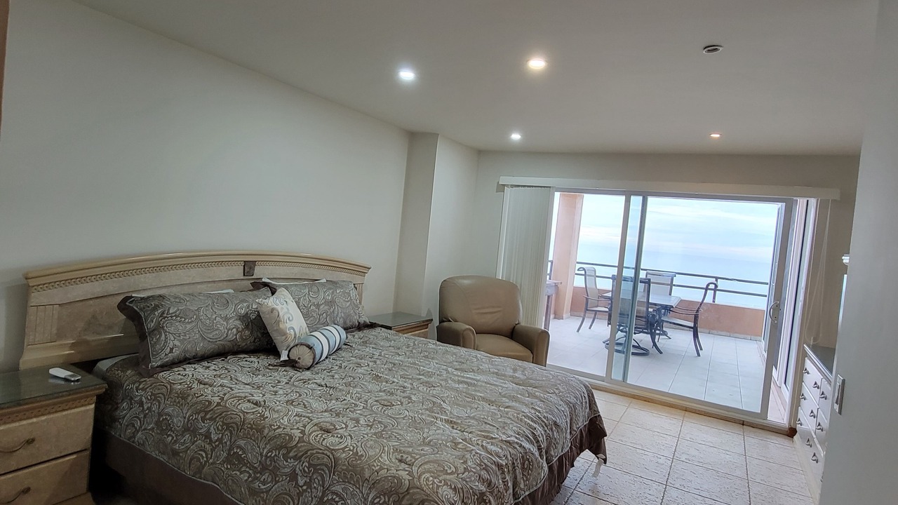 Photo of Bedroom in Costa de Oro