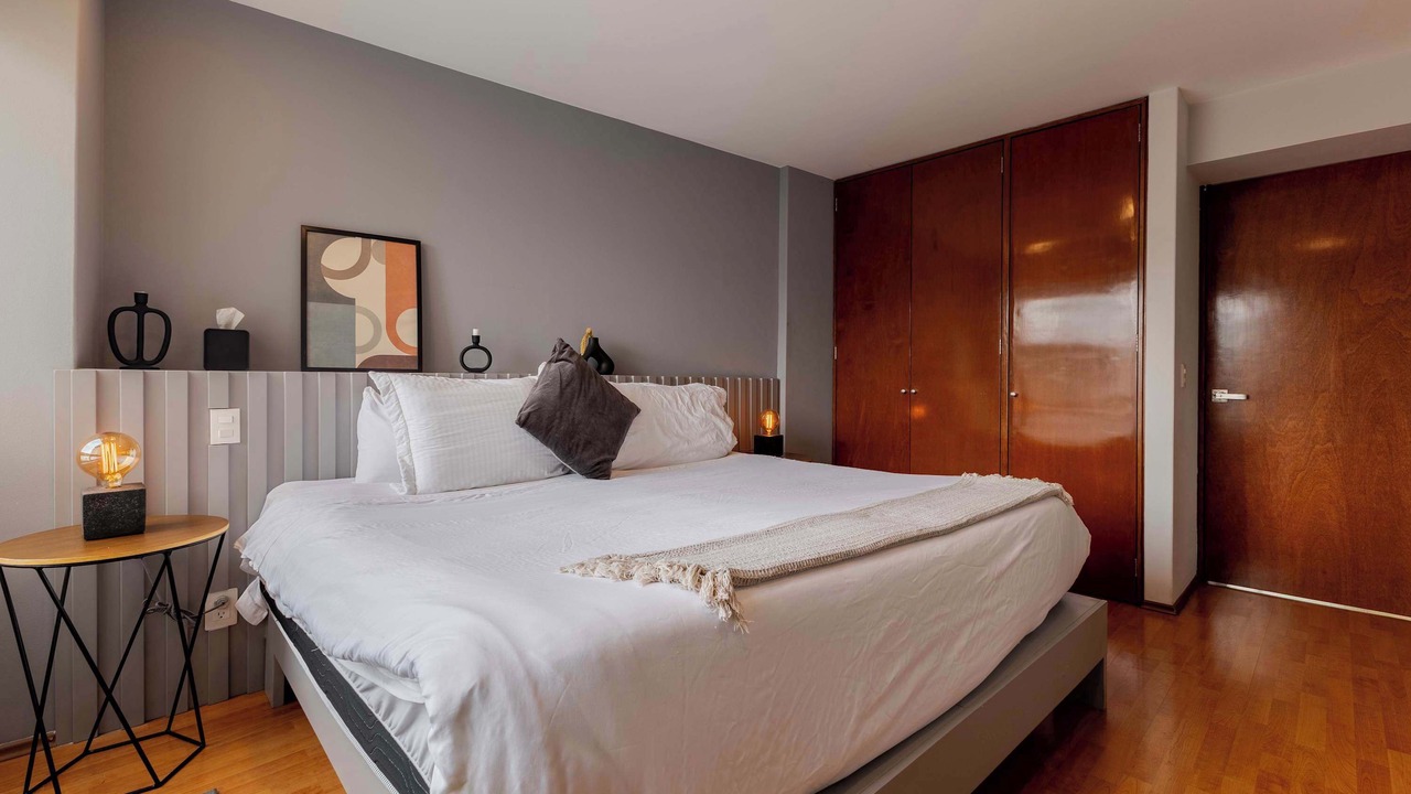 Photo of Bedroom in Anahuac