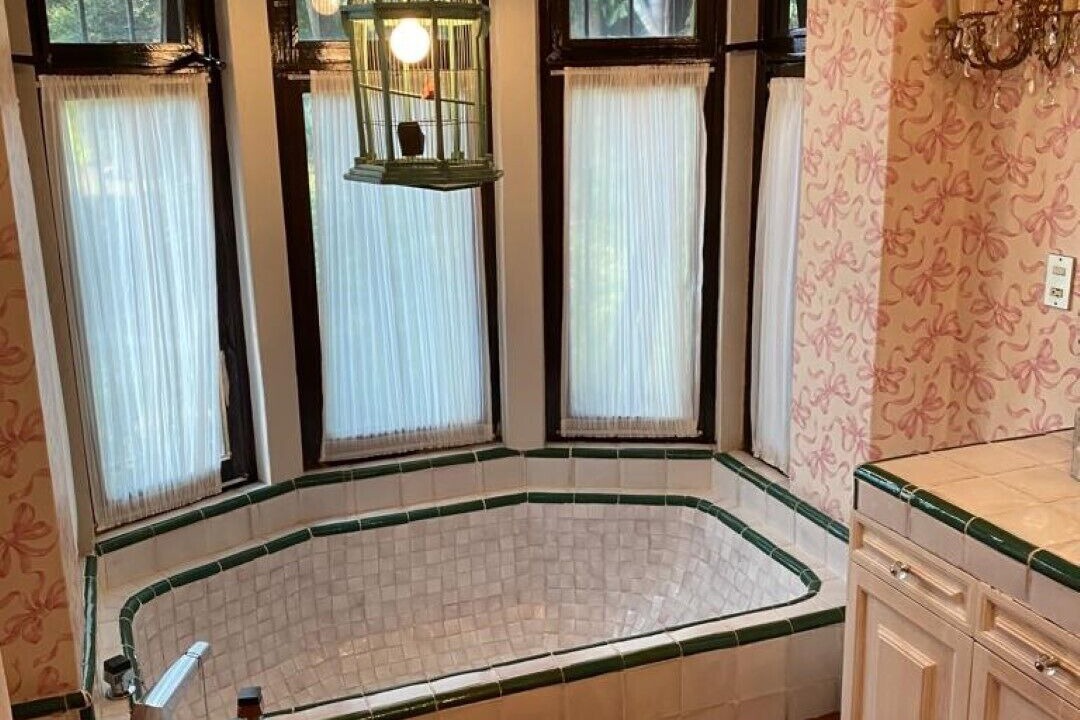 Photo of Bathroom in Central Cuernavaca