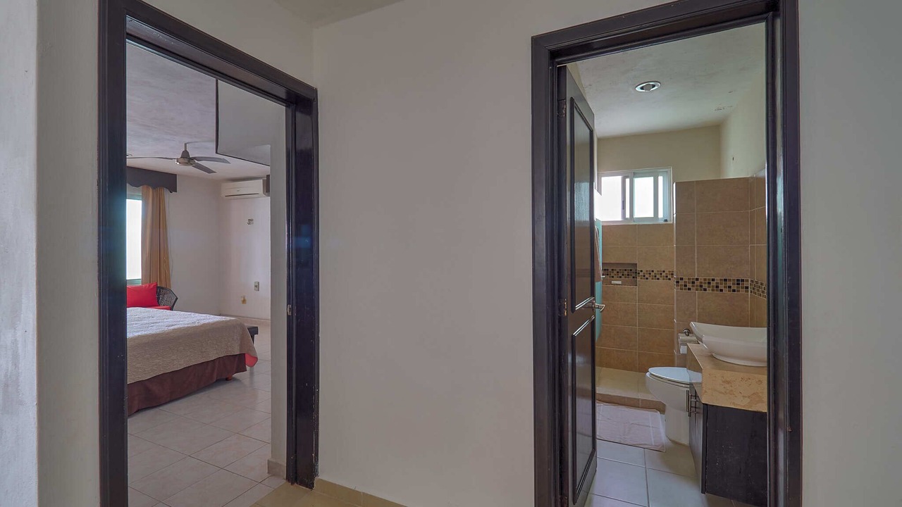 Photo of Bathroom in Ixil