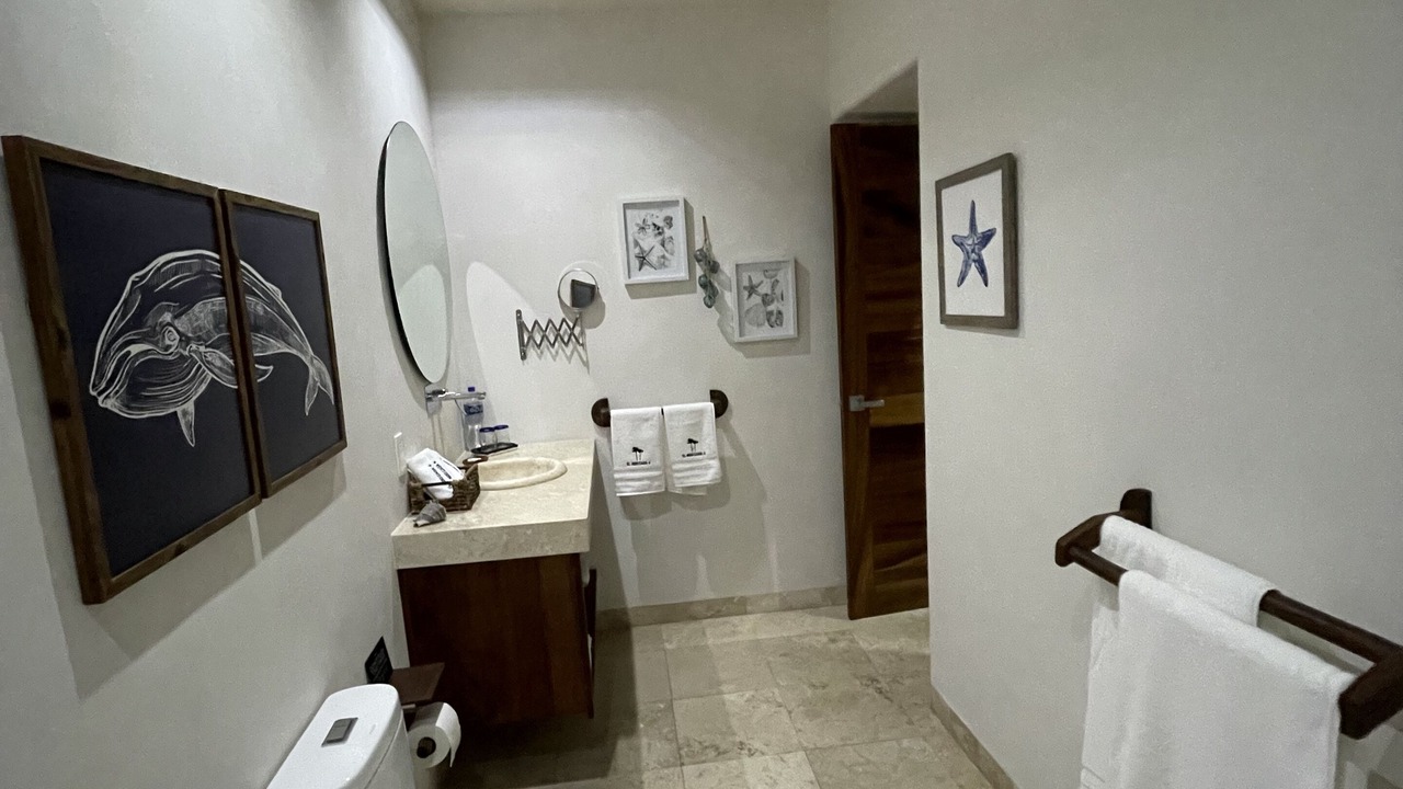 Photo of Bathroom in Zihuatanejo