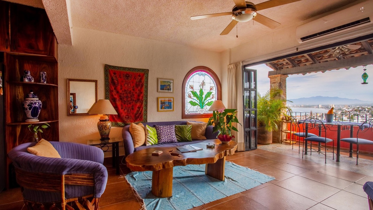 Photo of Livingroom in Romantic Zone