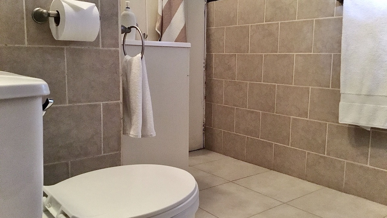 Photo of Bathroom in Romantic Zone