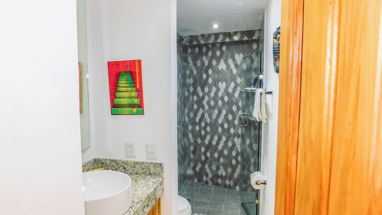 Photo of Bathroom in South Shore Hotel Area