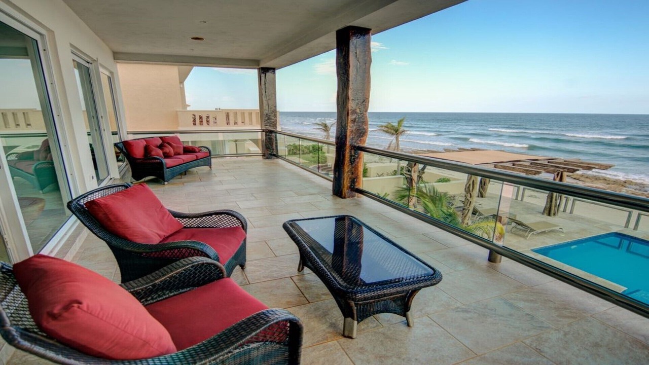 Photo of Patio Balcony in Soliman Bay