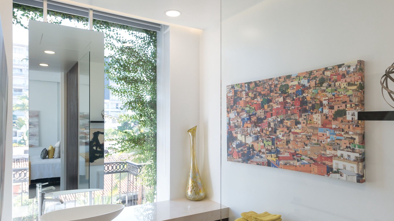 Photo of Bathroom in Romantic Zone