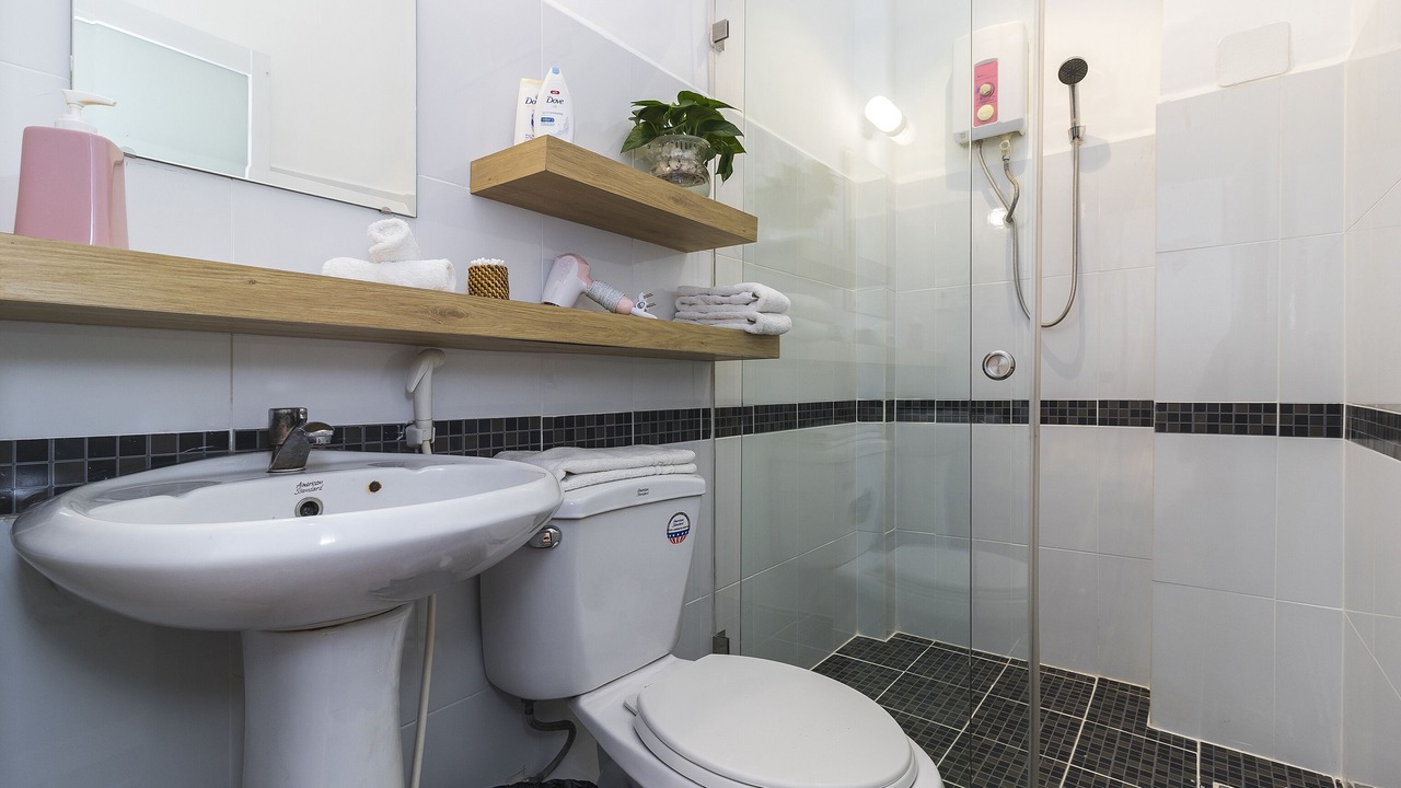 Photo of Bathroom in Nguyen Thai Binh