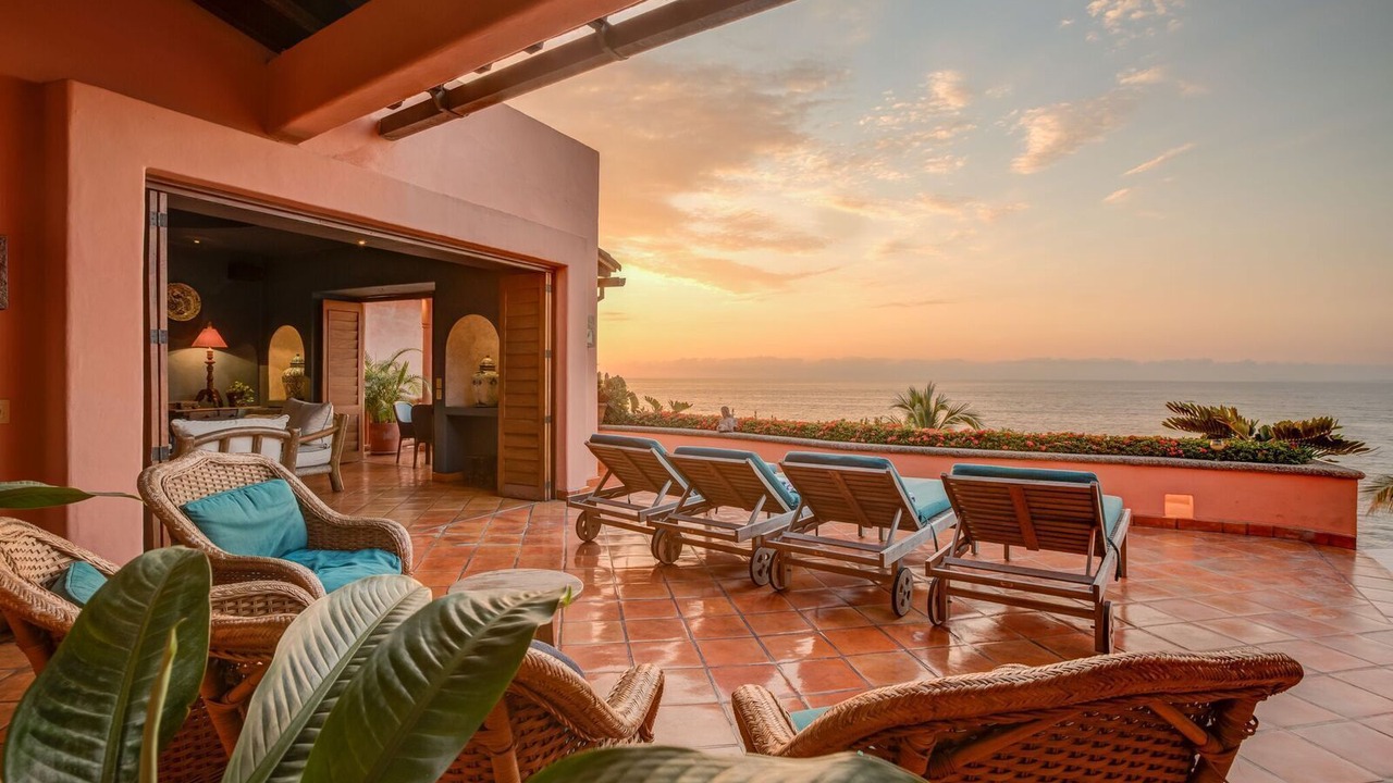 Photo of Patio Balcony in Conchas Chinas