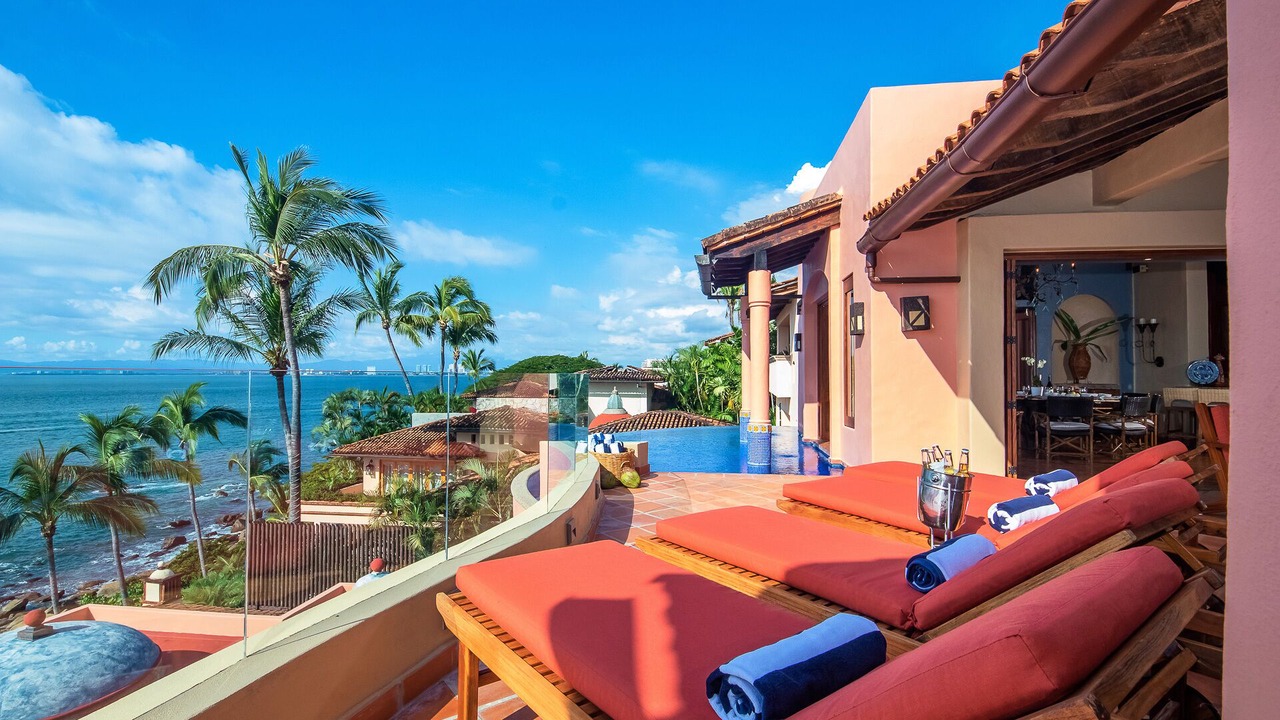 Photo of Patio Balcony in Conchas Chinas