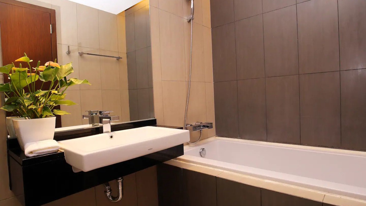 Photo of Bathroom in Ba Dinh