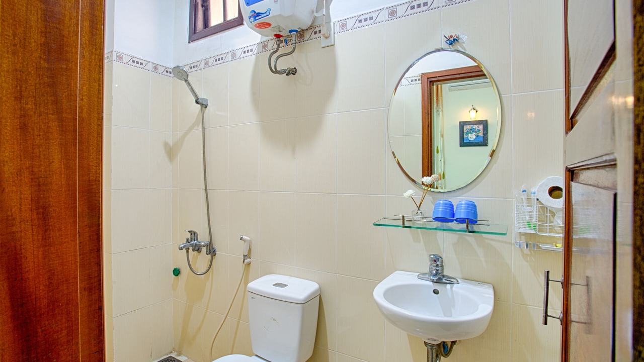 Photo of Bathroom in Hue City Centre