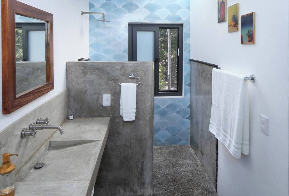 Photo of Bathroom in North End