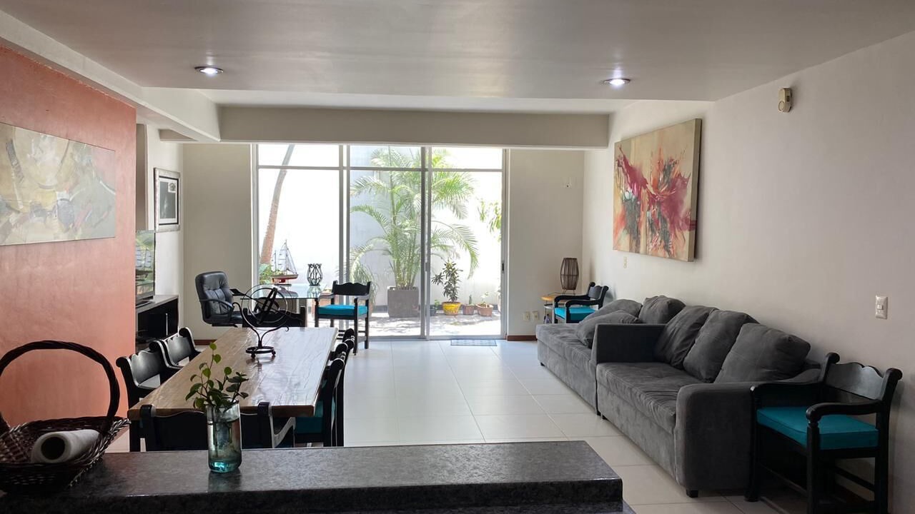 Photo of Livingroom in Americana