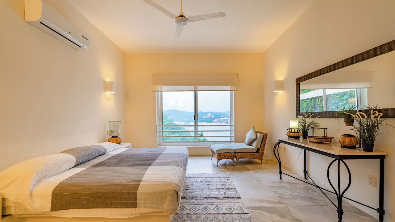 Photo of Bedroom in Santa Maria Huatulco